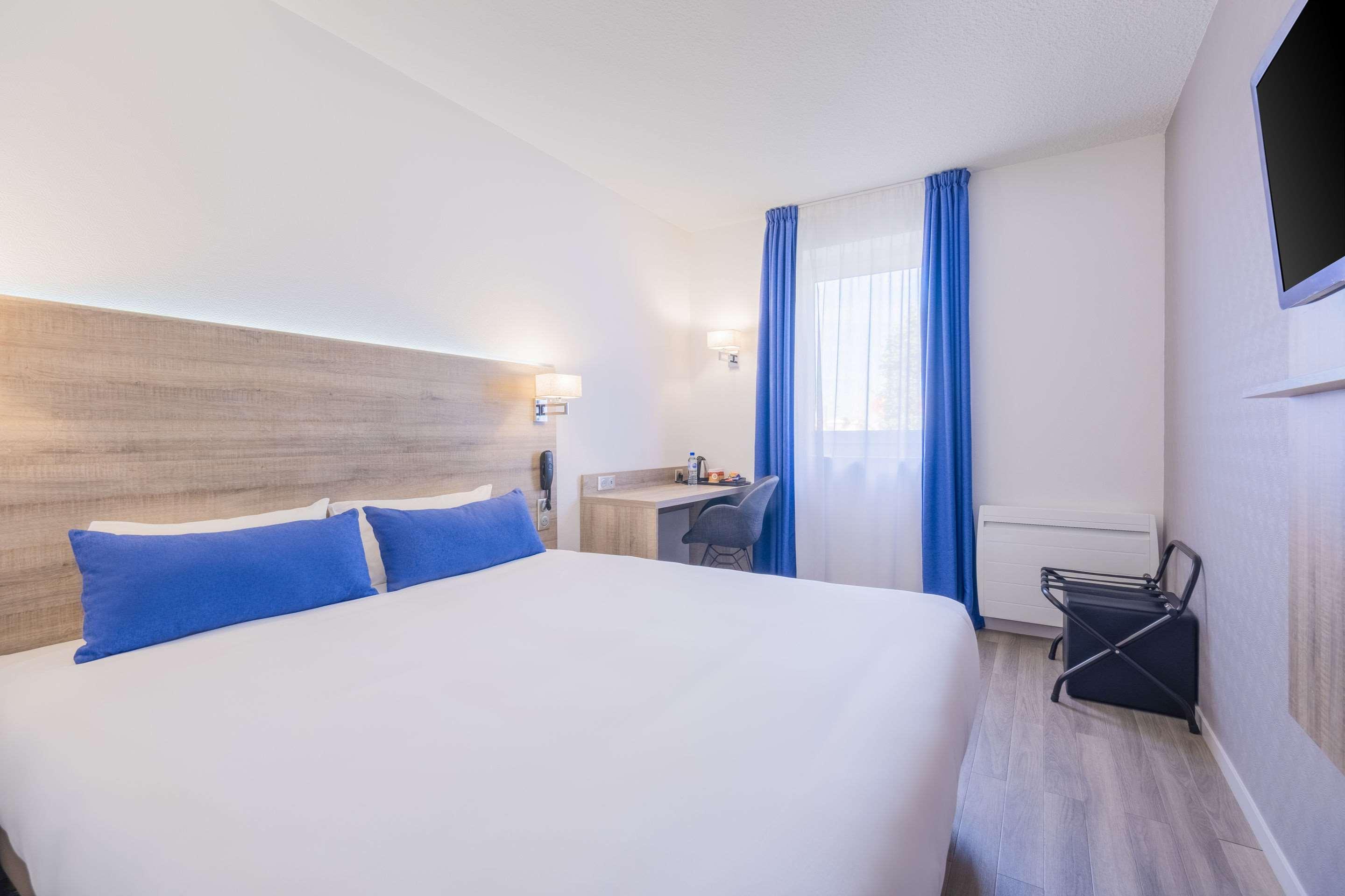 Hotel Le Circuit Le Mans Dış mekan fotoğraf