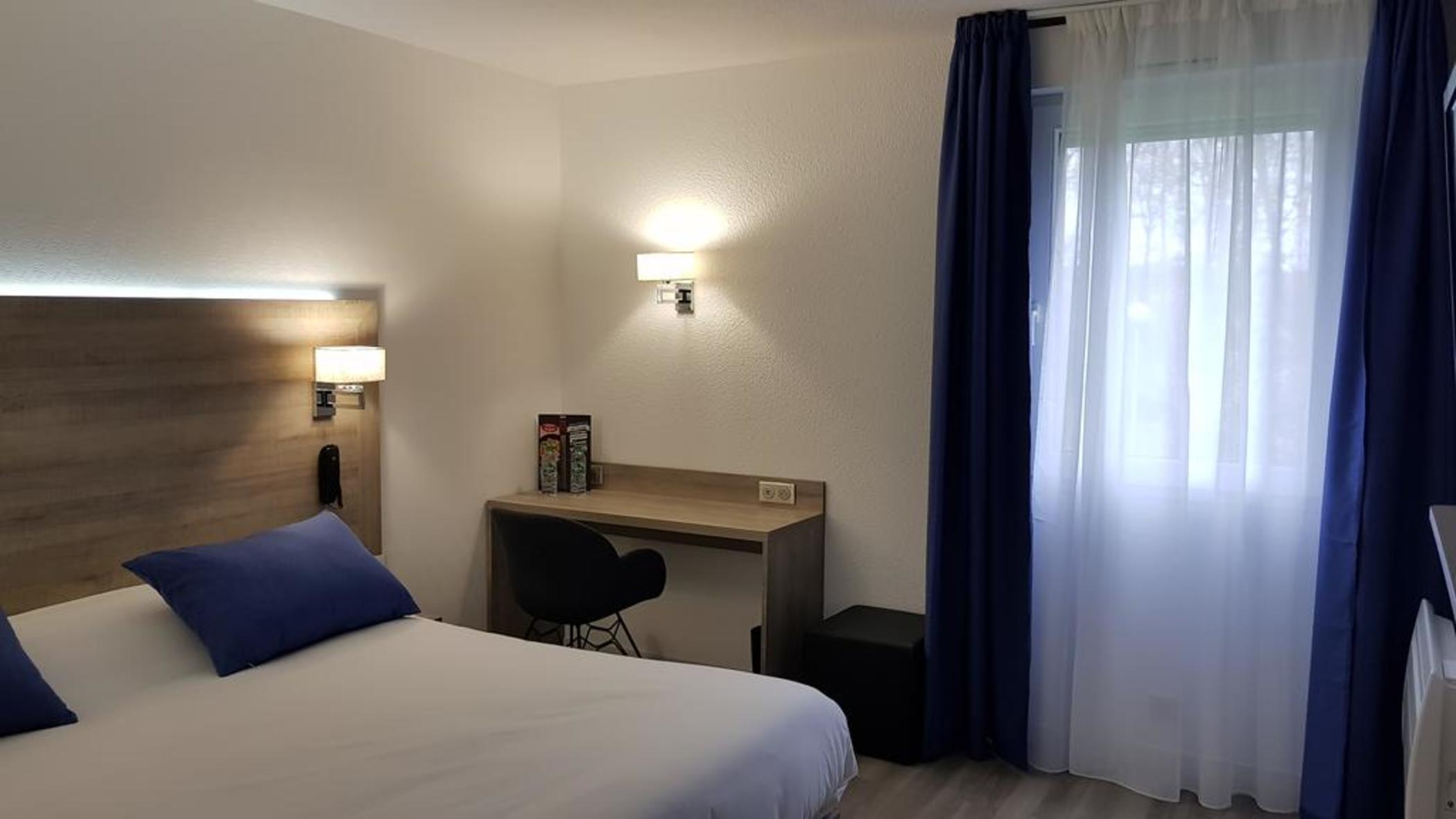 Hotel Le Circuit Le Mans Dış mekan fotoğraf