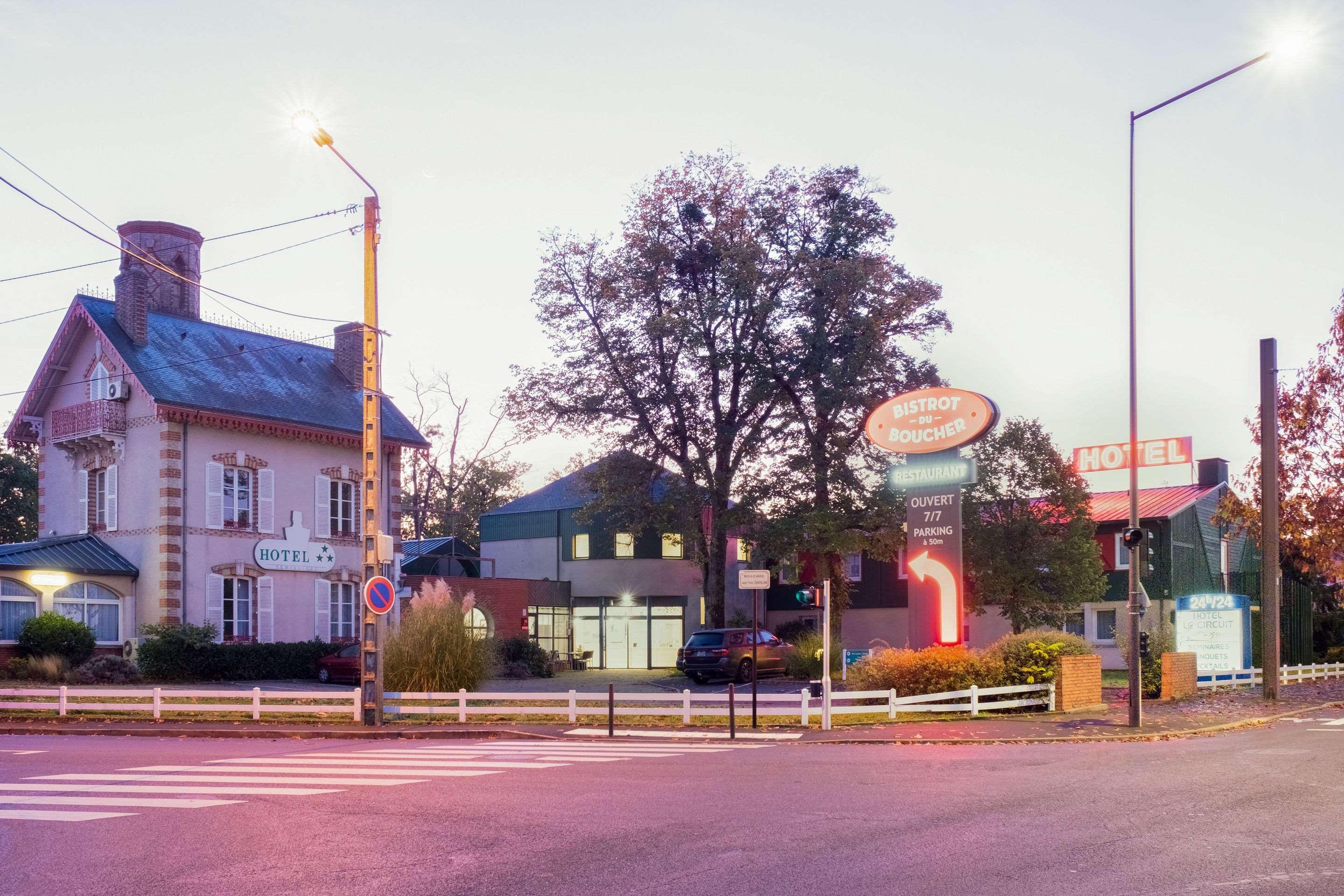 Hotel Le Circuit Le Mans Dış mekan fotoğraf